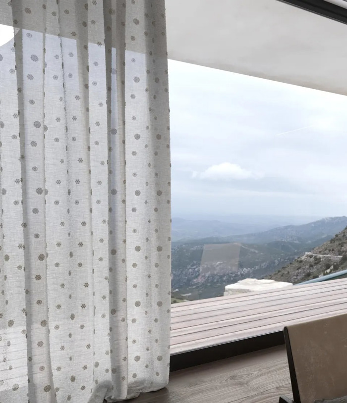 Ύφασμα Κεντητό με Ανάγλυφο Σχέδιο 'Polytimo' διαθέσιμο σε 2 Αποχρώσεις ufasma Kentito me Anagufo Sxedio 'Polytimo' diathesimo se 2 Apoxroseis