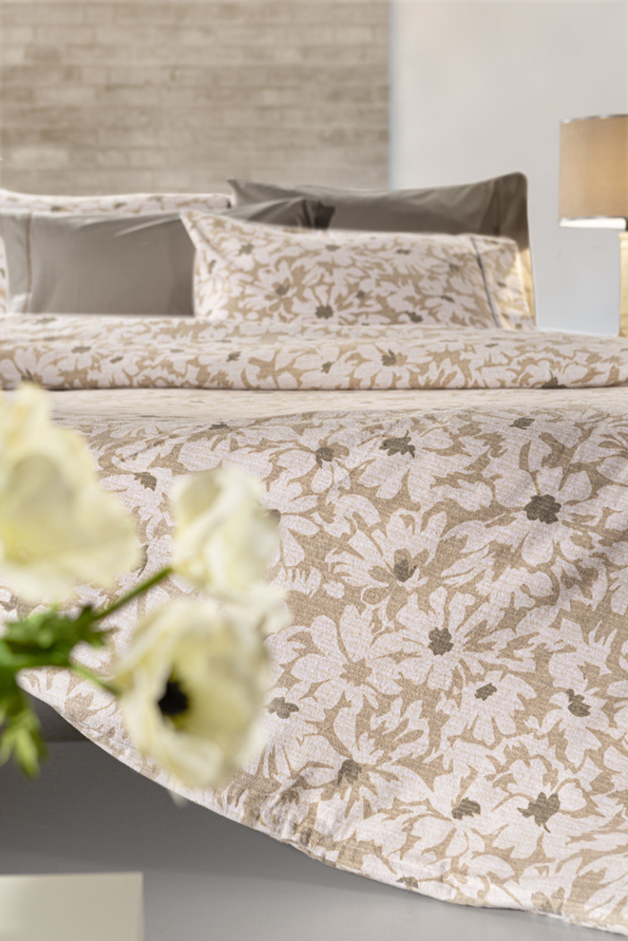 Guy Laroche Σετ με 2 σεντόνια μονά 170X265 και 1 μαξιλαροθήκη MARTIN ALMOND FLANNEL Guy Laroche Set me 2 sentonia mona 170X265 kai 1 maxilarothiki MARTIN ALMOND FLANNEL