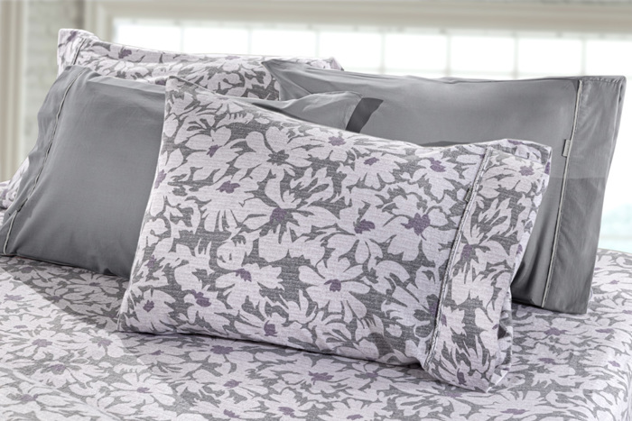Guy Laroche Σετ με 2 μονά σεντόνια 170X265 και 1 μαξιλαροθήκη MARTIN GREY FLANNEL Guy Laroche Set me 2 mona sentonia 170X265 kai 1 maxilarothiki MARTIN GREY FLANNEL