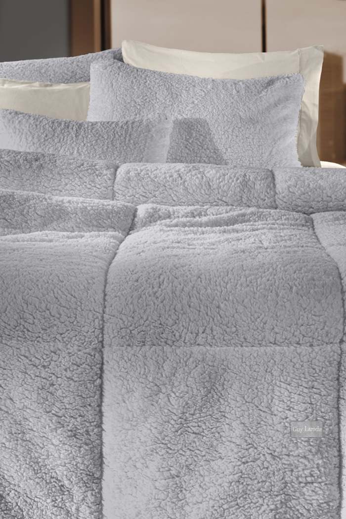 Guy Laroche Paploma Diplo MOUTON SILVER 220X240
