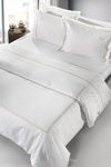 Guy Laroche Paplomatothiki Bambakosaten uperdipli  225x245 Nice Beige