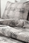 Guy Laroche Set Paplomatothiki kai Duo Maxilarothikes Mezzo Natural Flannel 225x245cm
