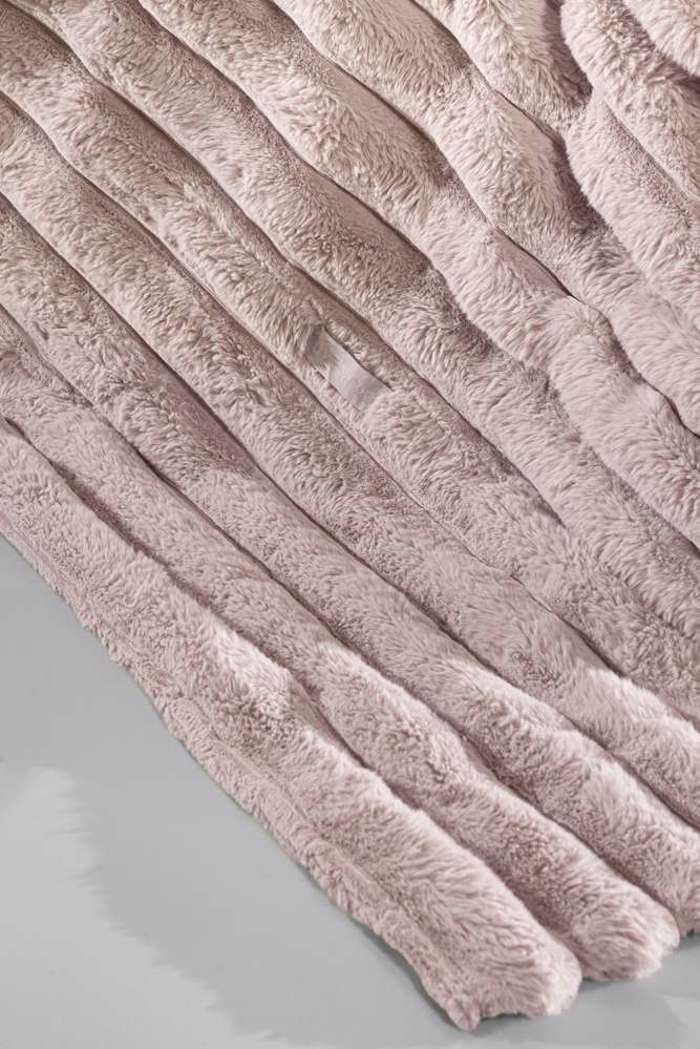 Guy Laroche Kouberta Gunini St.Moritz Old Pink 260x240