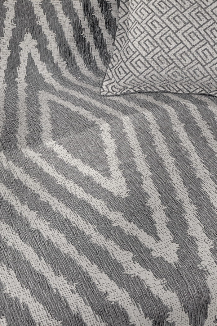 Guy Laroche Rixtari Dithesiou Kanape Norton Grey 180x250cm