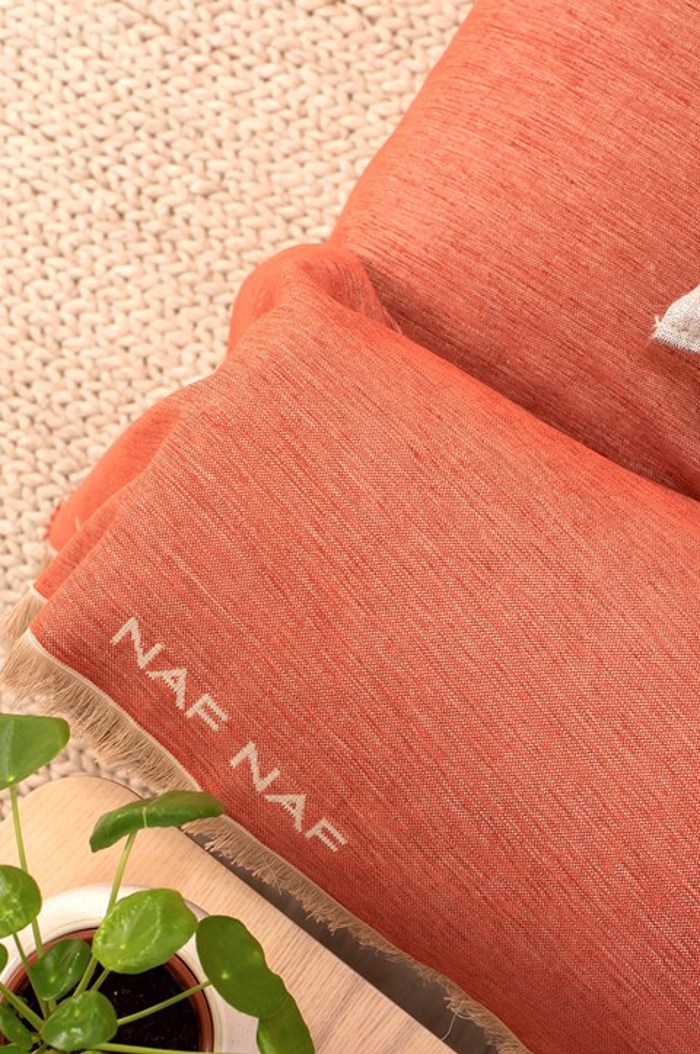 Biokarpet Home Naf-Naf Highline Rixtari Trithesiou Kanape Terra 180x300cm 358-71