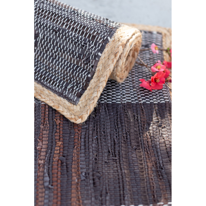 Liberta - Maison DARK Xali Dermatino/Gouta Mavro/Mpez 70x150cm 020526