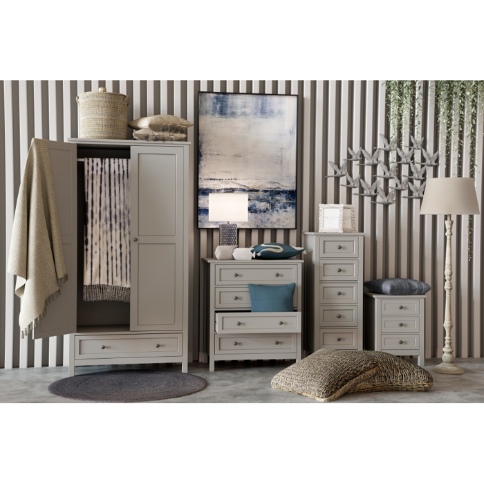 Liberta - Maison FRENCH Κομοδίνο Γκρι Ανοιχτό με 3 Συρτάρια 46x39.5x61.5cm 09-1446 Liberta - Maison FRENCH Komodino Ggri Anoixto me 3 Surtaria 46x39.5x61.5cm 09-1446