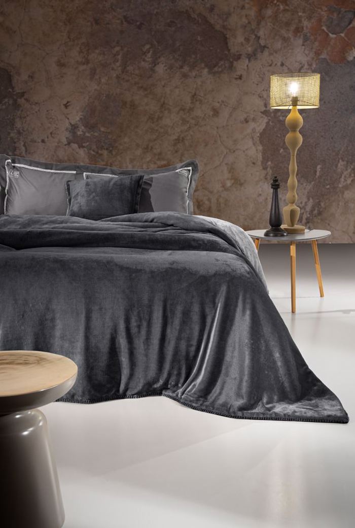 Guy Laroche Kouberta Velvet Anthracite uperdipli 220X240 duo opseon Kai Doro Diakosmitiki Maxilarothiki