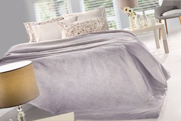 Guy Laroche  Κουβέρτα Velvet Melanze Υπέρδιπλη 220X240 δύο όψεων και Δώρο Διακοσμητική Μαξιλαροθήκη 