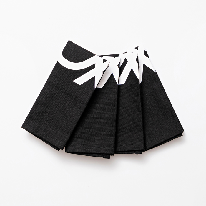 BENETTON Σετ 4 Τεμαχιων Σουπλά 30Χ45cm Βαμβακερό BLACK+WHITE BE-0778-MT BGBE000778 BENETTON Set 4 Temaxion Soupla 30X45cm Bambakero BLACK+WHITE BE-0778-MT BGBE000778